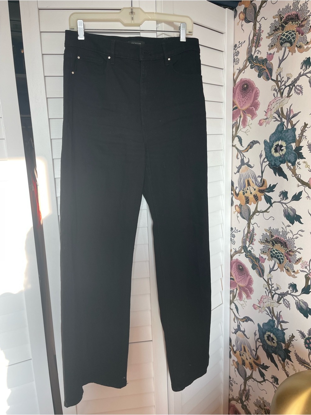 Ann Taylor Black Straight-Leg Jeans